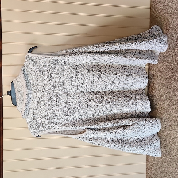 Alter'd State vest size large cream black - Picture 4 of 5